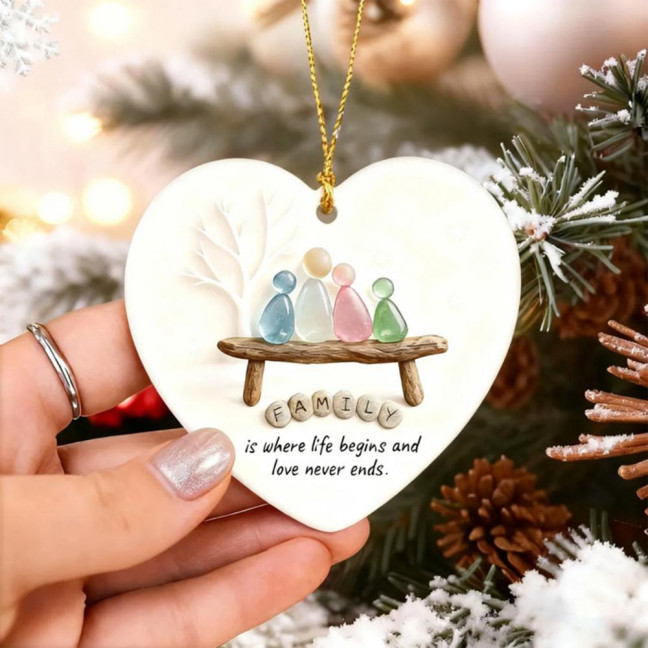 Heart-Shaped Sea Glass Family Ornament Handmade Sea Glass Art Heart Ornament for Christmas Tree Home Decor Heart-Shaped Sea Glass Family Ornament Handmade Sea Glass Art Heart Ornament for Christmas Tree Home Decor
