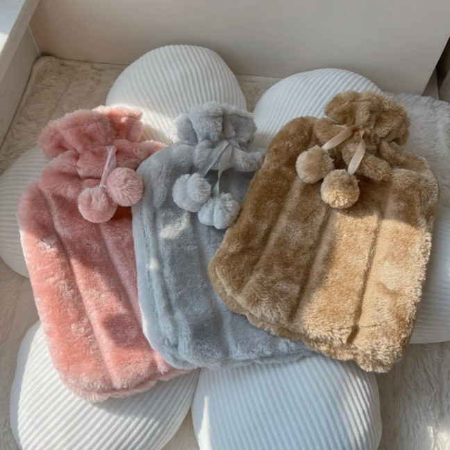 2000ML Rubber Hot Water Bottle with Soft Plush Cover Leak-Proof Back Neck Shoulder Menstrual Cramp Pain Relief Hot Cold Compress Warmer Bag 