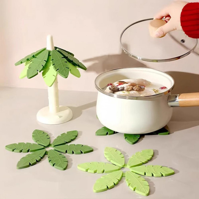 Tree Leaf Shape Placemat with Stand Waterproof Heat-Resistant Coasters Non-Slip Kitchen Mats Festive Table Art Decor