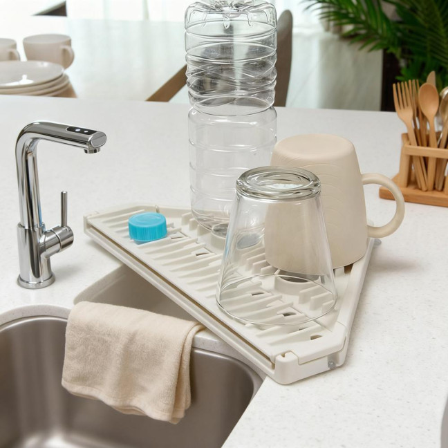 Triangle Corner Sink Caddy Dish Drying Rack Over The Sink Roll Up Dish Drainer Mat with Suction Cups Kitchen Organizer 