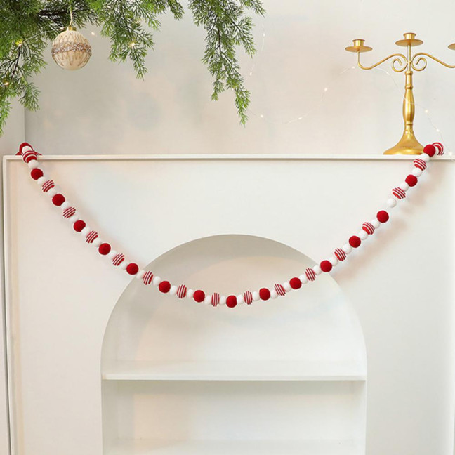 Christmas Felt Ball Garland Plush Wool Felt Ball Bead Garland Red White Pompom Bunting Banner for Xmas Tree Holiday Party Decor