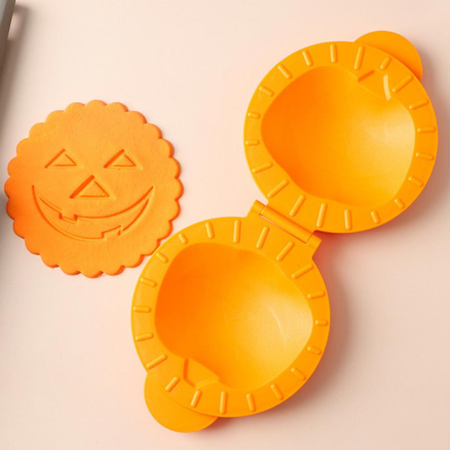 Apples Pie Mold Plastic Pastry Cutters for Mini Hand Pies Fall-Themed Dough Presser Pocket Pie Molds for Homemade Baking And Gifts