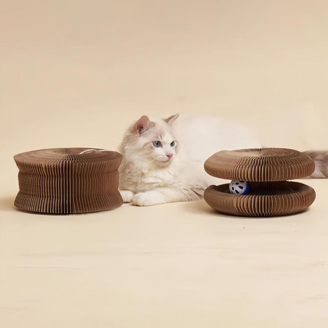 Cats Accordion Scratch Toy Foldable Interactive Cat Scratch Board with Bell Ball Portable Changeable Cat Scratcher for Indoor Cat Exercise Anxiety Relief 
