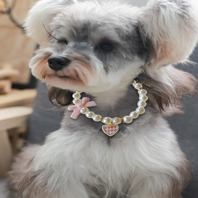 Pet Collar Faux Pearl Dog Collar with Heart Bowknot Charm Adjustable Straps Imitation Crystal Pet Collar Jewelry Accessories