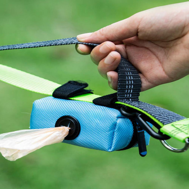 Dog Poop Bag Holder Leak Proof Waste Bag Dispenser Hygienic Pet Poop Pickup Bag Holder with Carabiner Clip for Lead Leash