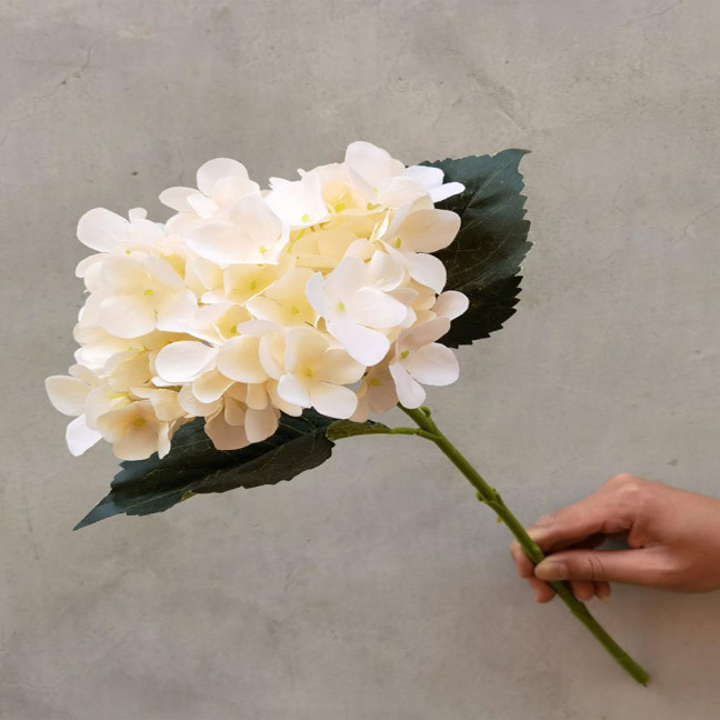 Artificial Hydrangea UV Resistant Fake Silk Flower Home Wedding Party Baby Shower Table Centerpiece Indoor Outdoor Faux Bloom Decoration Artificial Hydrangea UV Resistant Fake Silk Flower Home Wedding Party Baby Shower Table Centerpiece Indoor Outdoor Faux Bloom Decoration