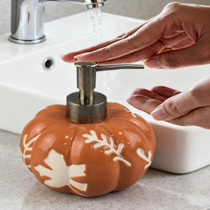 529ML Halloween Pumpkin Liquid Soap Dispenser Shampoo Body Hand Wash Shower Gel Facial Cleanser Container Bathroom Refillable Empty Press Pump Bottle 