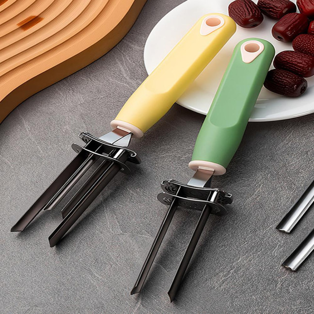 Fruit And Vegetable Core Remover Stainless Steel Kernel Extractor Quick Seeds Removal Tool for Pears Bell Peppers 