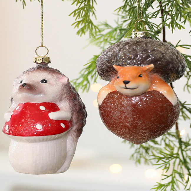 Christmas Tree Decoration Squirrel Hedgehog Christmas Ball Ornaments Xmas Holiday Decor for Home Table Fireplace Office 