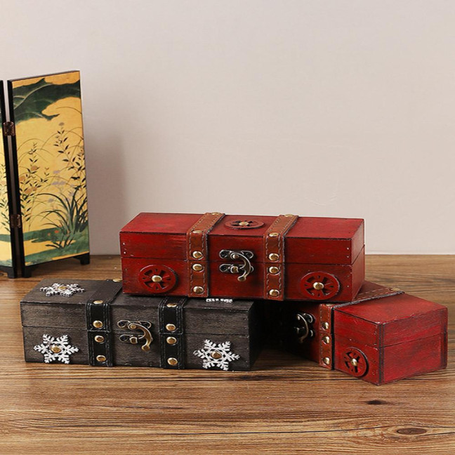 Vintage Jewelry Box Wooden Storage Case Classical Treasure Box for Women Girls Trinkets Rings Bracelets Earrings Necklaces